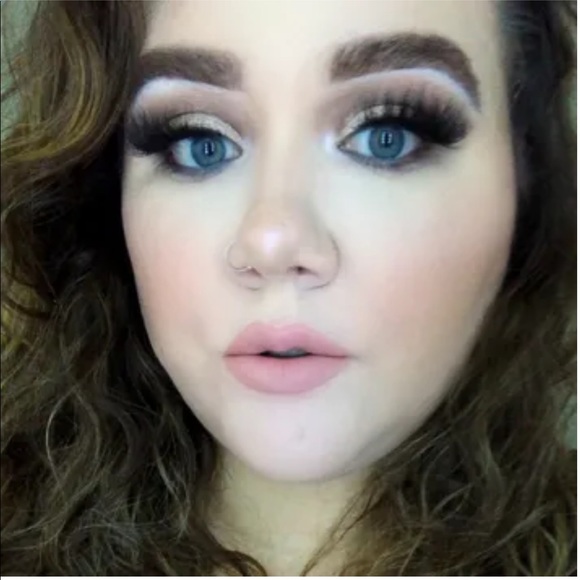 The Creme Shop Eyebrow Pom Pom Pot of Pomade in Dark Brown - Picture 7 of 10